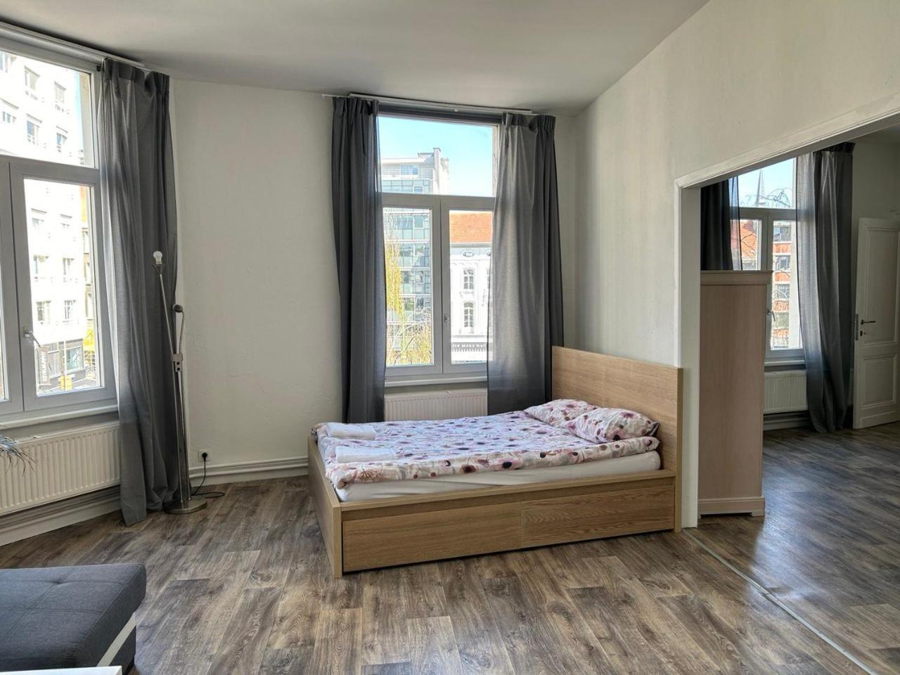 Spacious Antwerpen Buitenkant foto